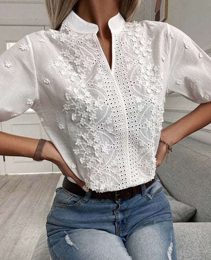 Bluse mit Spitzendetail